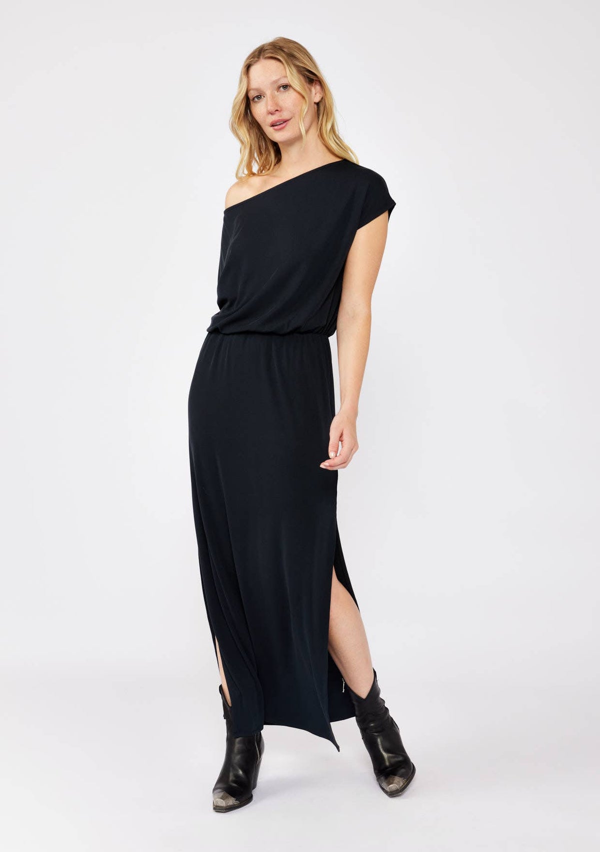 Off-Shoulder Maxi Dress