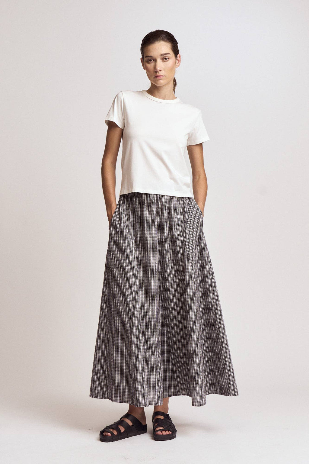 Essential Round Neck Tee