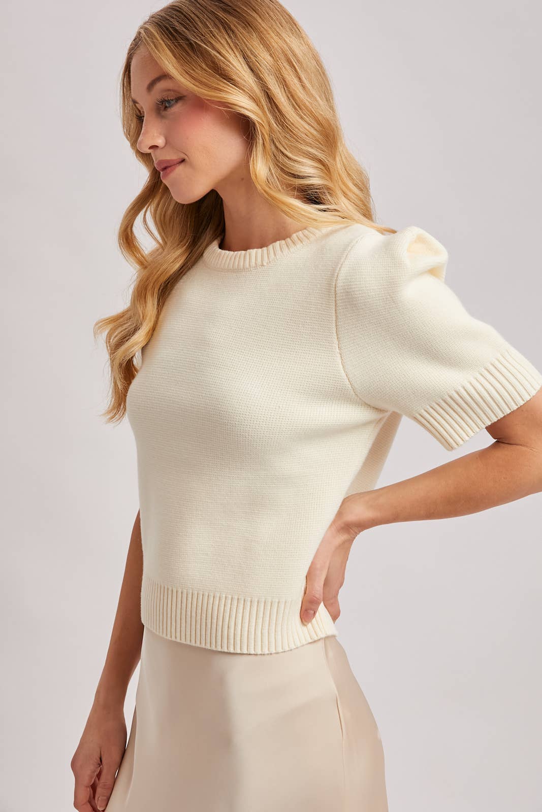 Bluivy Structured Shoulder Knit Sweater