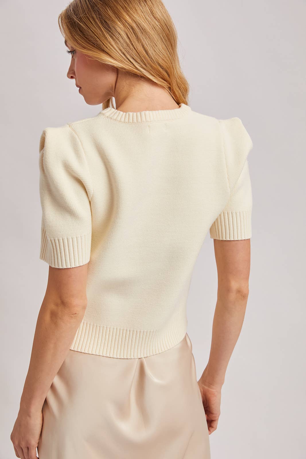Bluivy Structured Shoulder Knit Sweater