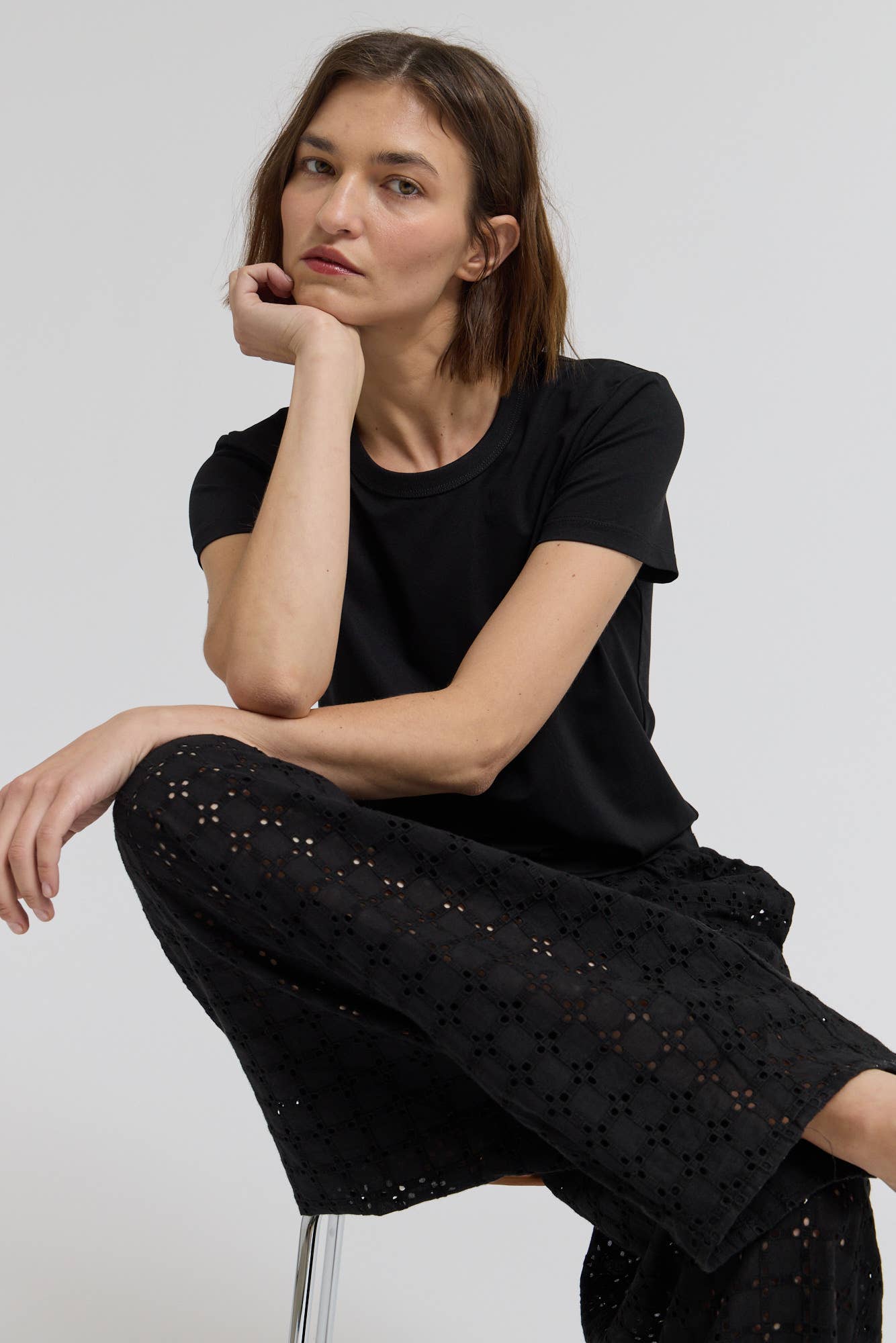 Essential Round Neck Tee