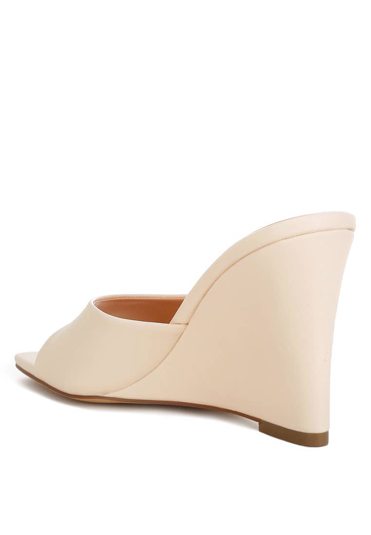 Shiloy Wedge Sandals