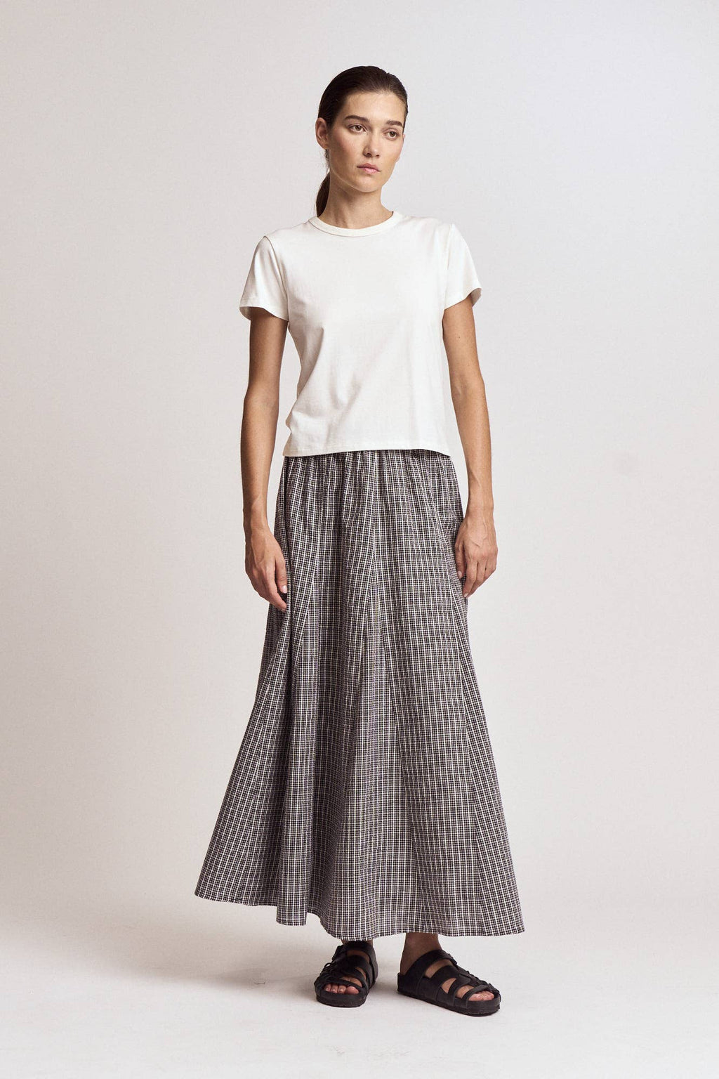 Essential Round Neck Tee