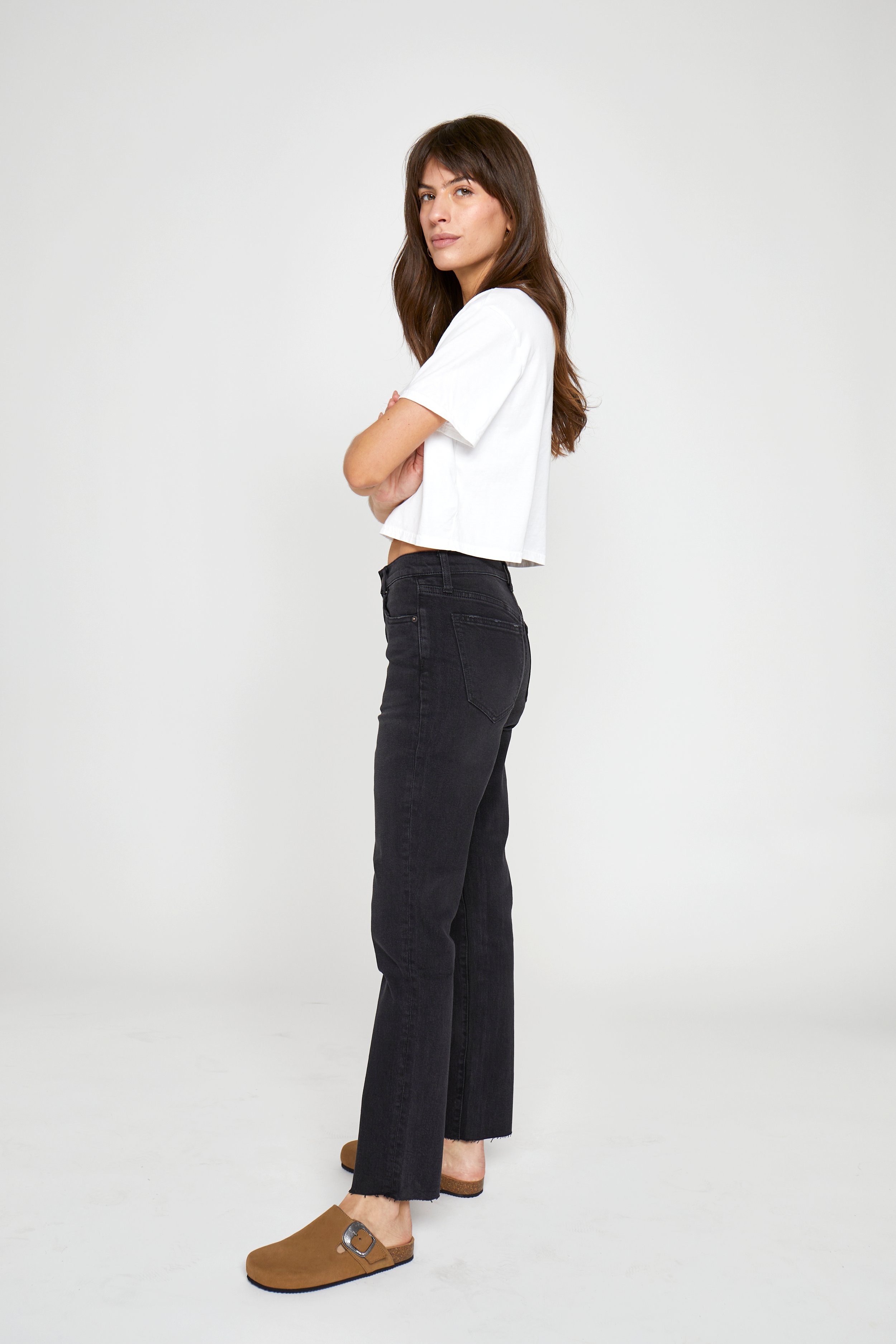 Oliver Logan Crosby Mid Rise Relaxed Taper Jean