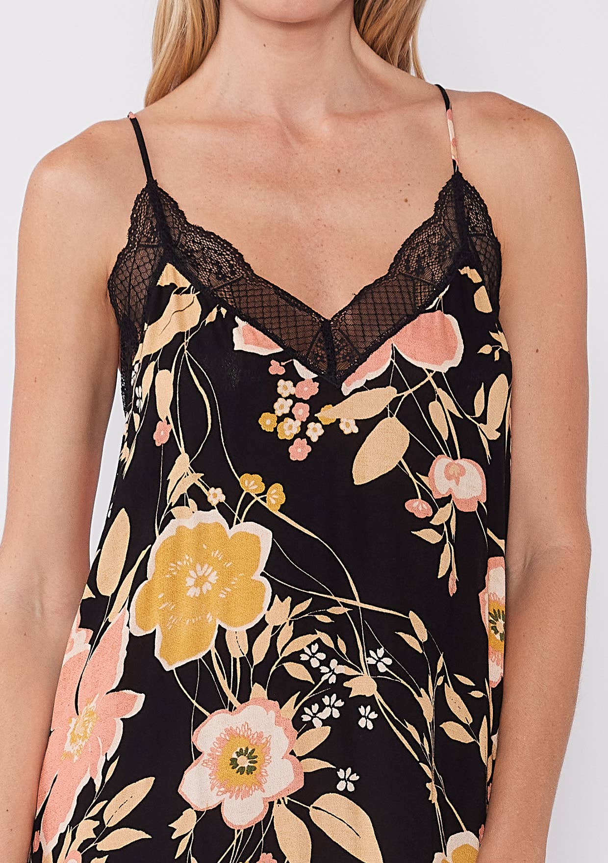 Floral Lace Trim Maxi Dress