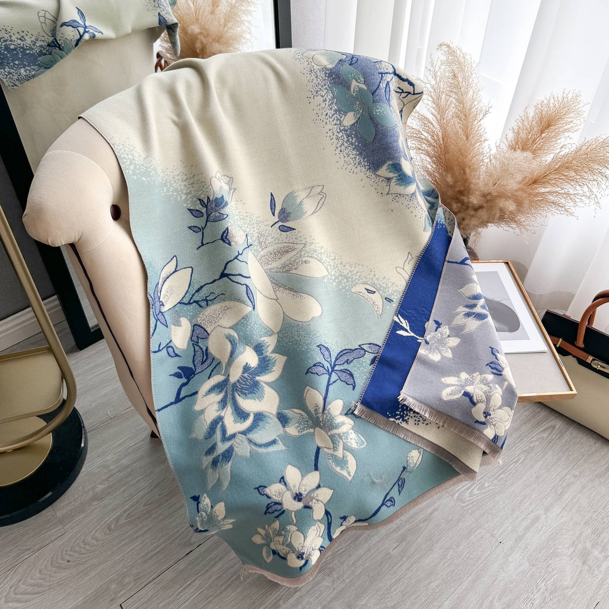 Blue & Turquoise Vineyard Reversible Wrap