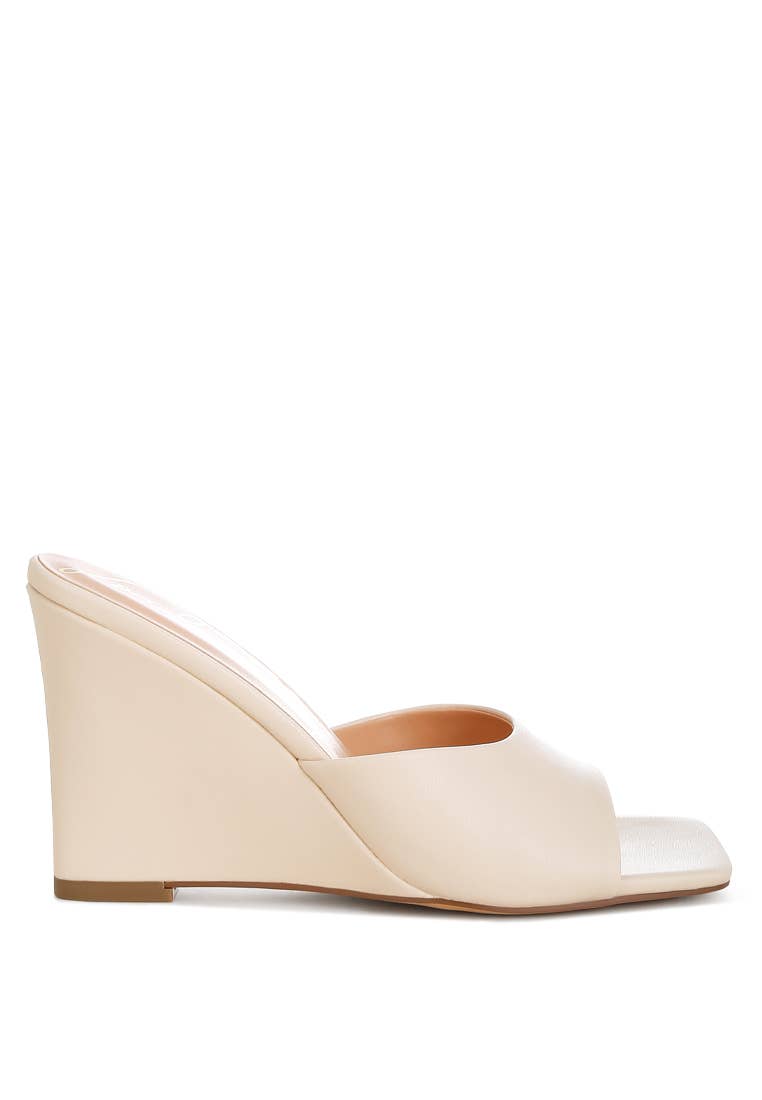 Shiloy Wedge Sandals